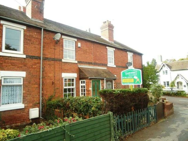  Image of 2 bedroom Terraced house to rent in Moss Pit Stafford ST17 at Moss Pit  Stafford, ST17 9HG
